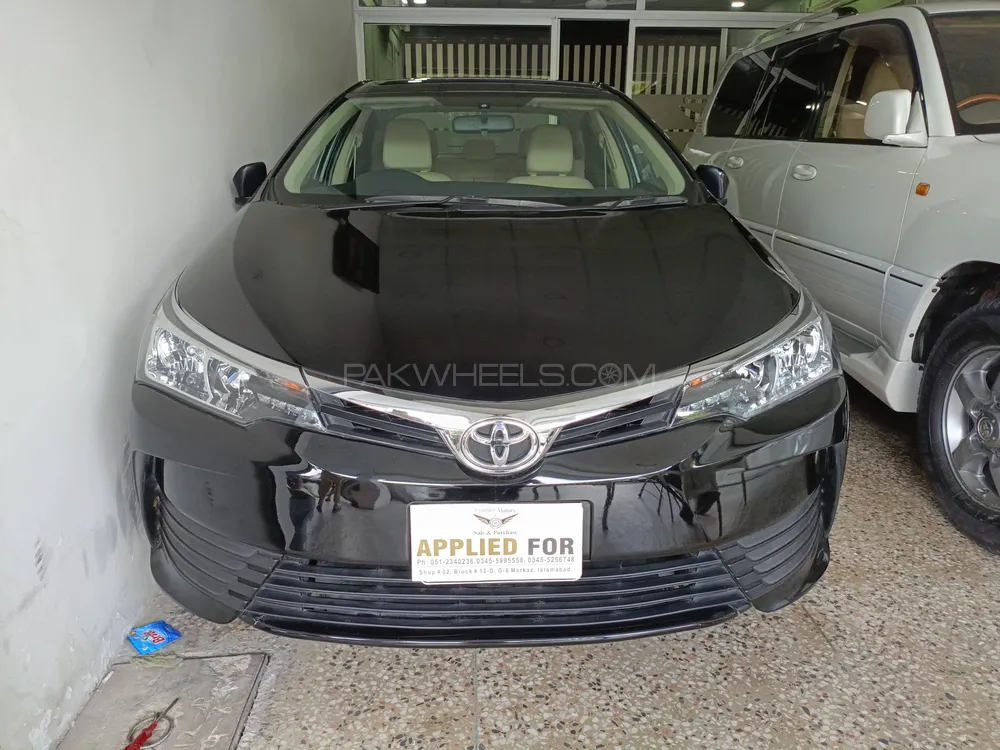 Toyota Corolla 2018 for Sale in Islamabad Image-1