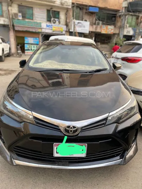 Toyota Corolla 2020 for Sale in Karachi Image-1