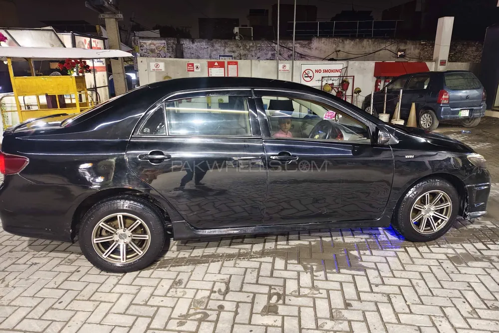 Toyota Corolla 2010 for Sale in Sialkot Image-1