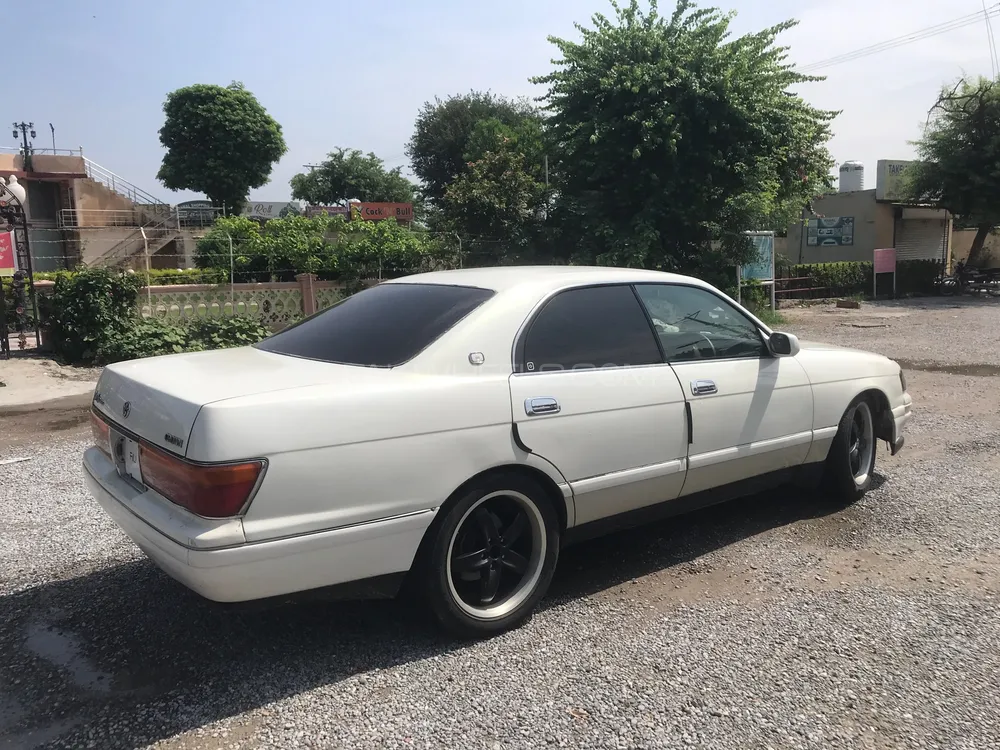 Toyota Crown 1982 for Sale in Rawalpindi Image-1
