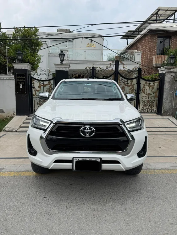 Toyota Hilux 2022 for Sale in Lahore Image-1