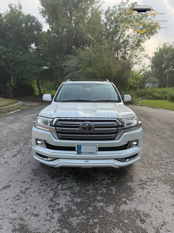 Toyota Land Cruiser 2018 for Sale in Islamabad Image-1