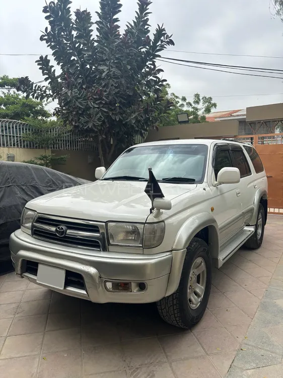 Toyota Surf 2001 for Sale in Karachi Image-1