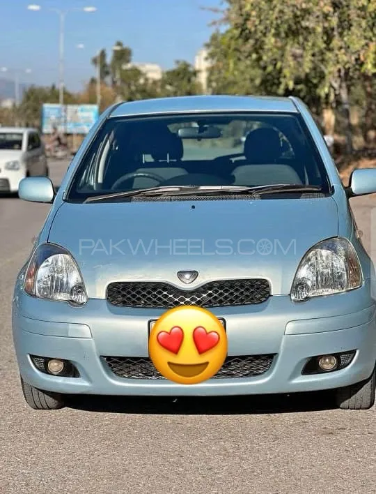 Toyota Vitz 2003 for Sale in Charsadda Image-1