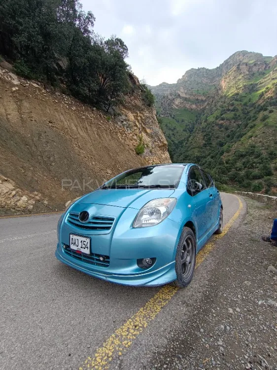 Toyota Vitz 2006 for Sale in Wah cantt Image-1