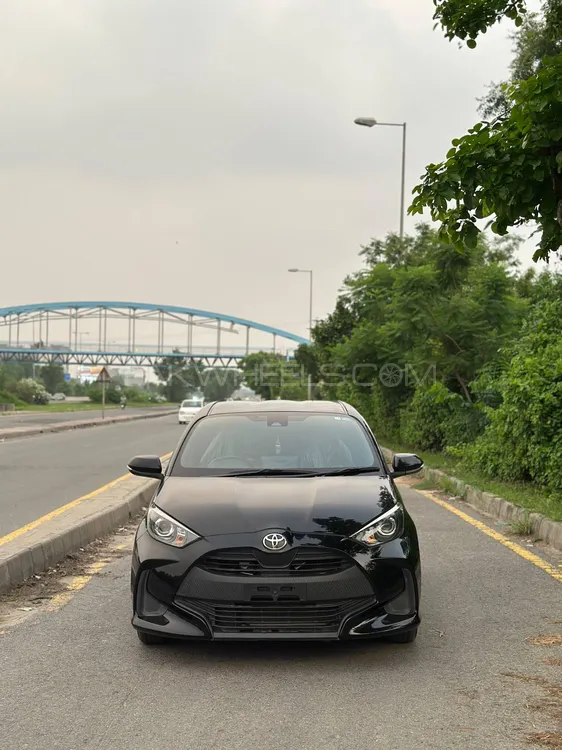 Toyota Yaris Hatchback 2021 for Sale in Lahore Image-1