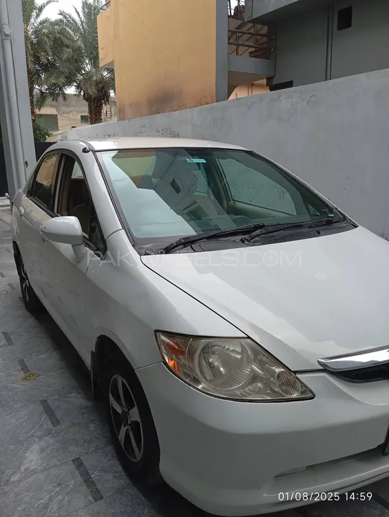 Honda City 2004 for Sale in Lahore Image-1