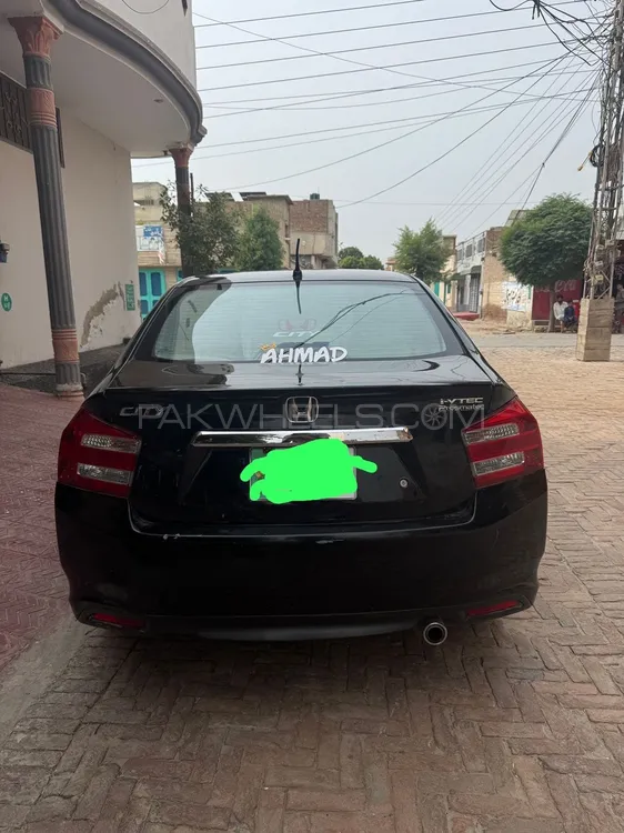 Honda City 2017 for Sale in Burewala Image-1