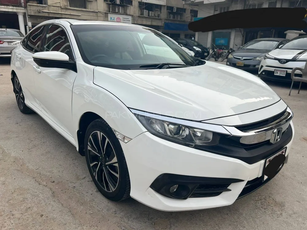 Honda Civic 2017 for Sale in Karachi Image-1