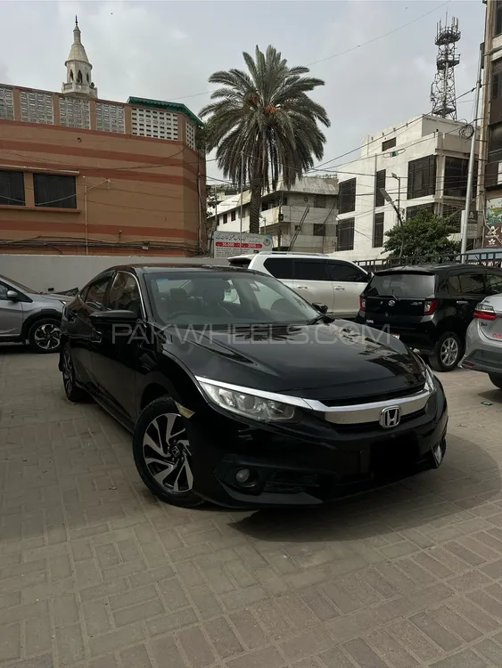 Honda Civic 2017 for Sale in Karachi Image-1