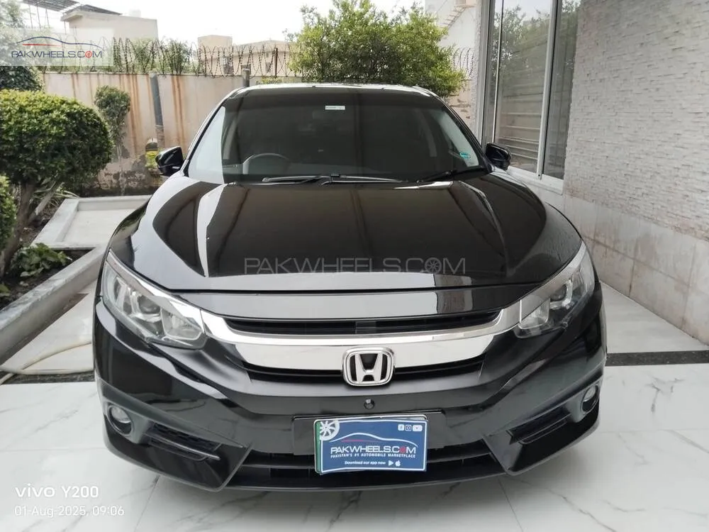 ہونڈا سوک 2018 for Sale in لاہور Image-1