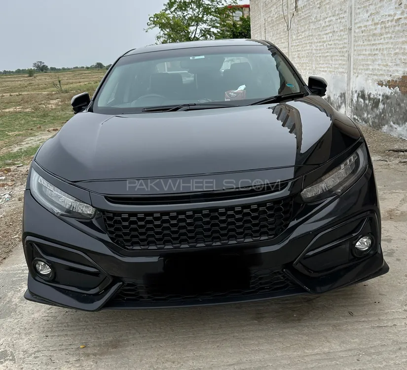 Honda Civic 2020 for Sale in Mian Wali Image-1