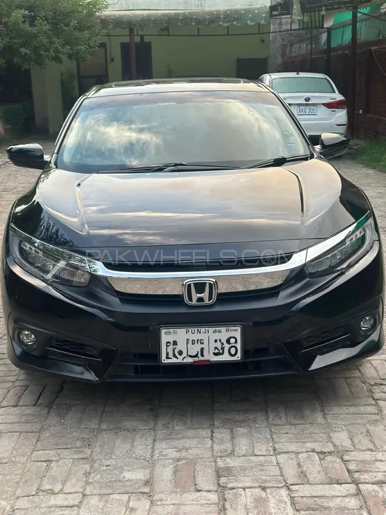 Honda Civic 2021 for Sale in Lahore Image-1
