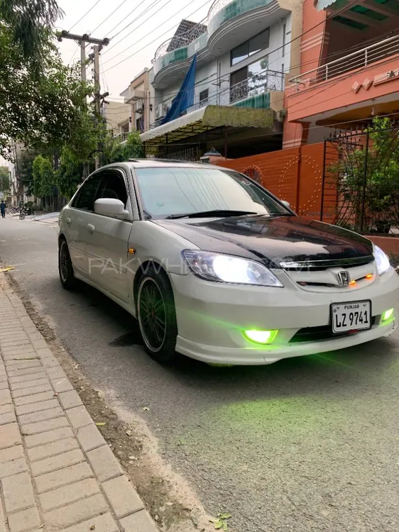 Honda Civic 2004 for Sale in Lahore Image-1
