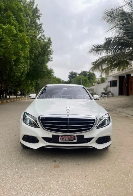 Mercedes Benz C Class 2018 for Sale in Karachi Image-1