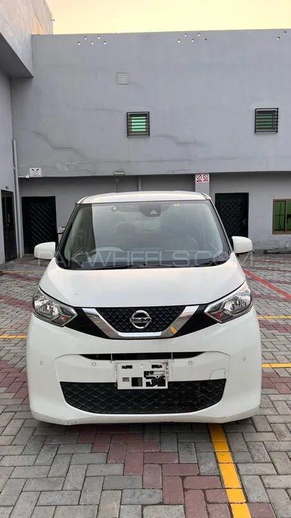 Nissan Dayz 2020 for Sale in Sialkot Image-1