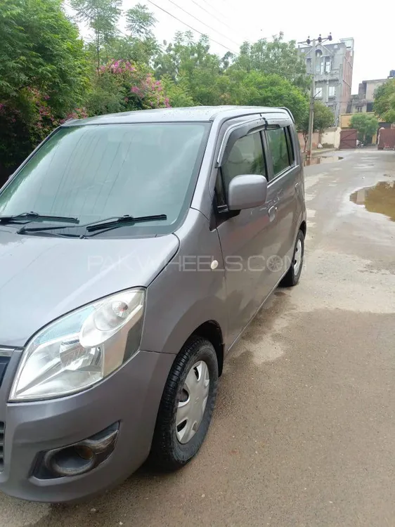 Suzuki Wagon R 2018 for Sale in Faisalabad Image-1