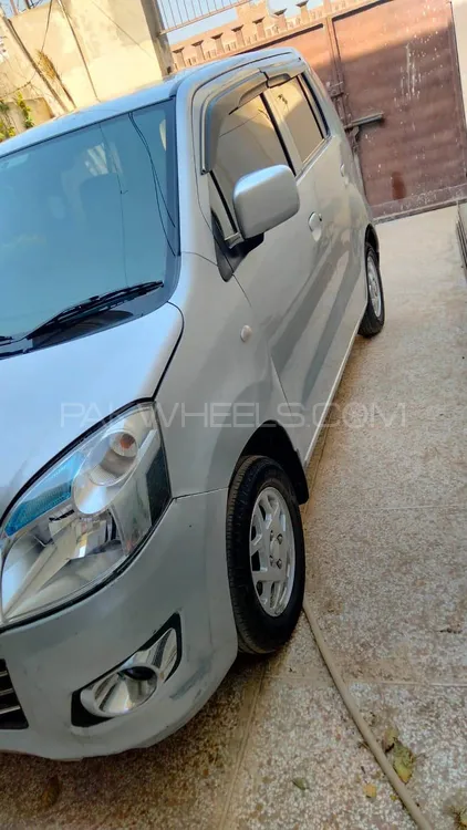 سوزوکی ویگن آر 2018 for Sale in رینالہ خورد Image-1