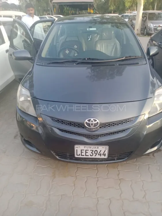 Toyota Belta 2012 for Sale in Lahore Image-1