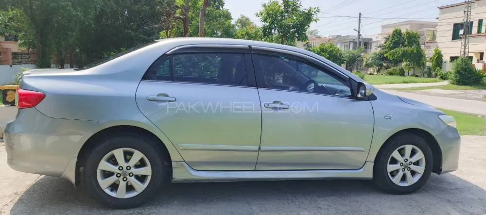 Toyota Corolla 2011 for Sale in Sialkot Image-1