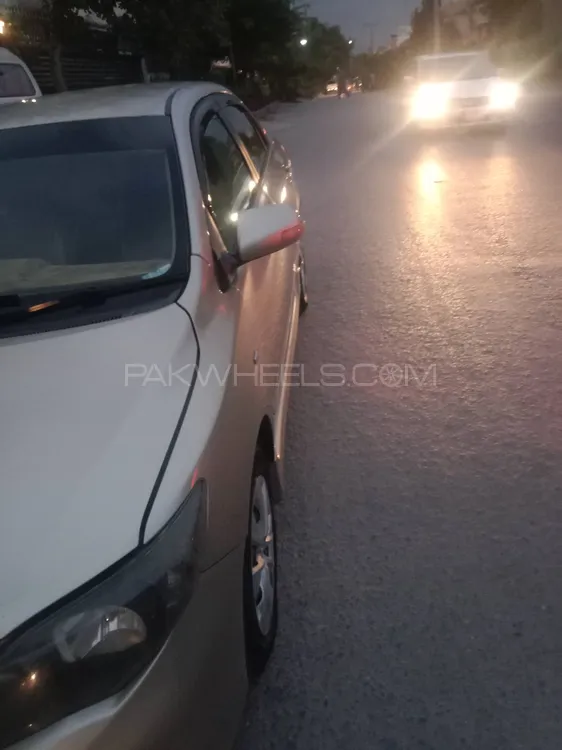 Toyota Corolla 2009 for Sale in Islamabad Image-1