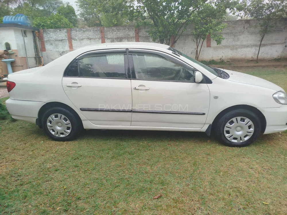 Toyota Corolla 2004 for Sale in Bhimber Image-1