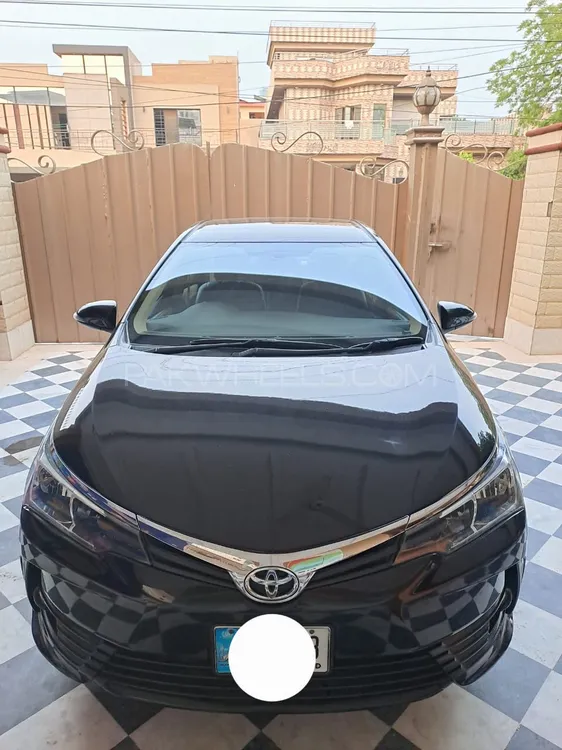 Toyota Corolla 2020 for Sale in Lahore Image-1