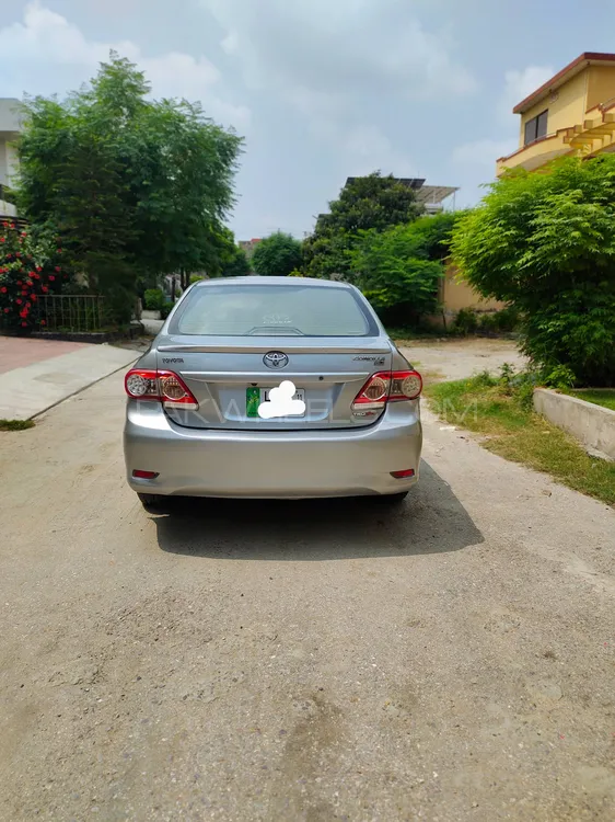 Toyota Corolla 2011 for Sale in Islamabad Image-1