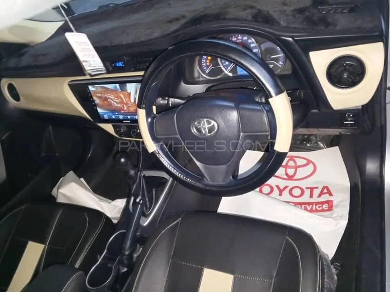 Toyota Corolla 2020 for Sale in Karachi Image-1