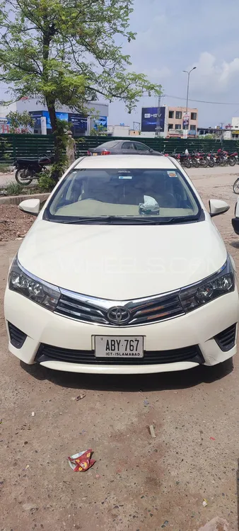 Toyota Corolla 2016 for Sale in Islamabad Image-1