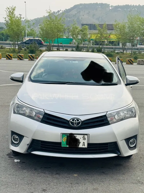 Toyota Corolla 2016 for Sale in Lahore Image-1
