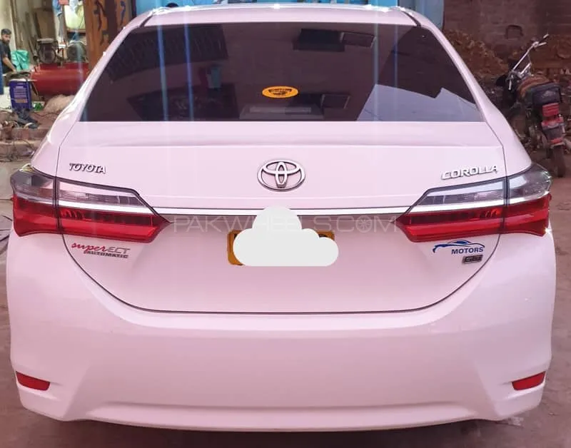 Toyota Corolla 2020 for Sale in Karachi Image-1