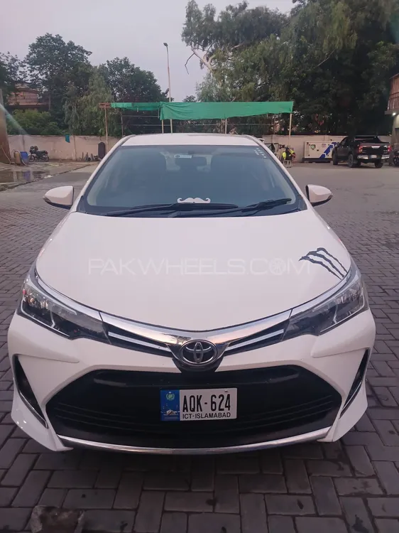 Toyota Corolla 2020 for Sale in Sialkot Image-1