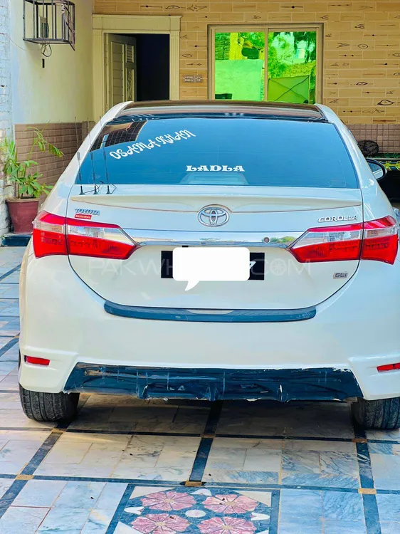 Toyota Corolla 2014 for Sale in Peshawar Image-1