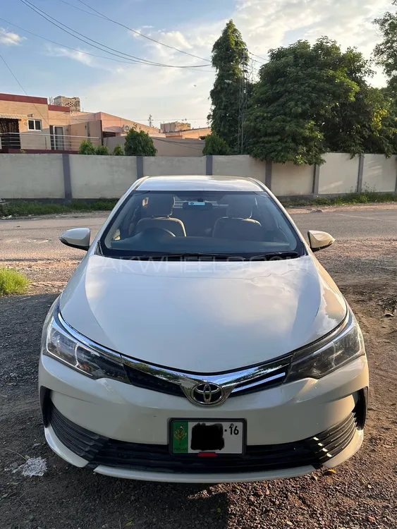 Toyota Corolla 2016 for Sale in Lahore Image-1