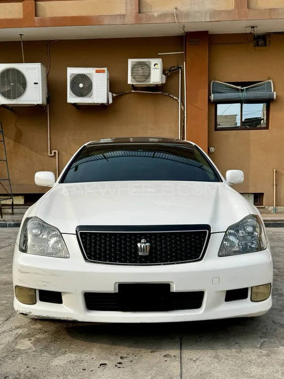 Toyota Crown 2007 for Sale in Islamabad Image-1