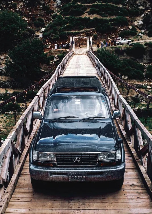 Lexus Other 1996 for Sale in Lahore Image-1