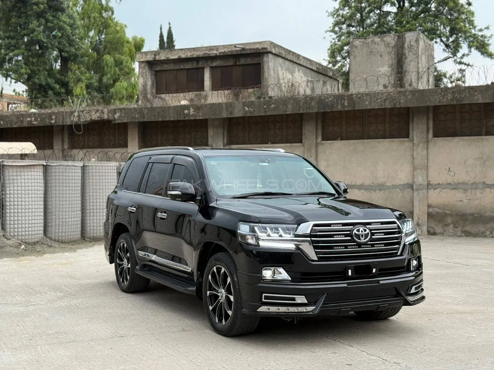 Toyota Land Cruiser 2010 for Sale in Islamabad Image-1