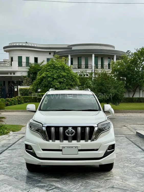 Toyota Prado 2010 for Sale in Gujranwala Image-1