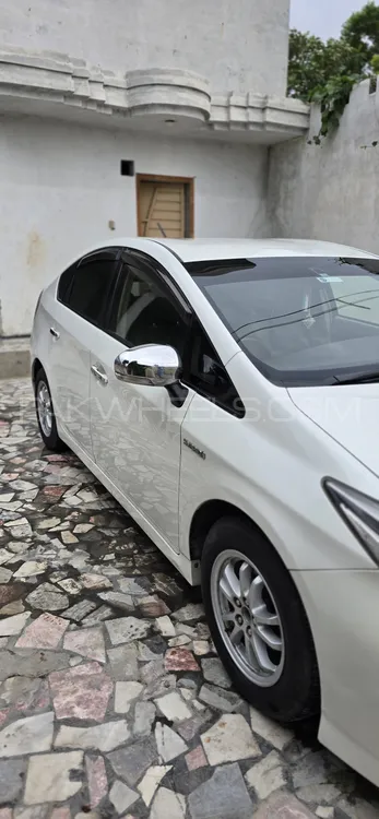 Toyota Prius 2010 for Sale in Peshawar Toyota Prius 2010 for Sale in Peshawar Image-5
