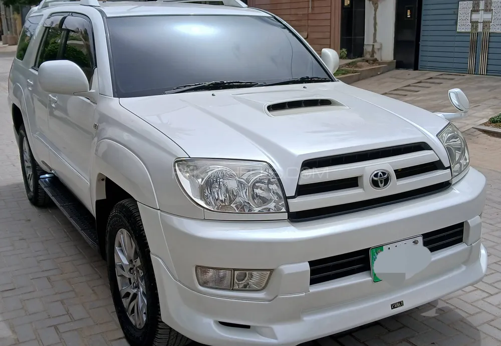 Toyota Surf 2004 for Sale in Karachi Image-1