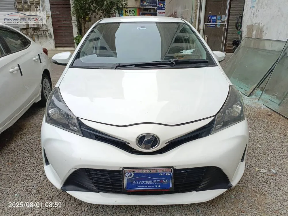 ٹویوٹا ویٹز 2015 for Sale in کراچی Image-1