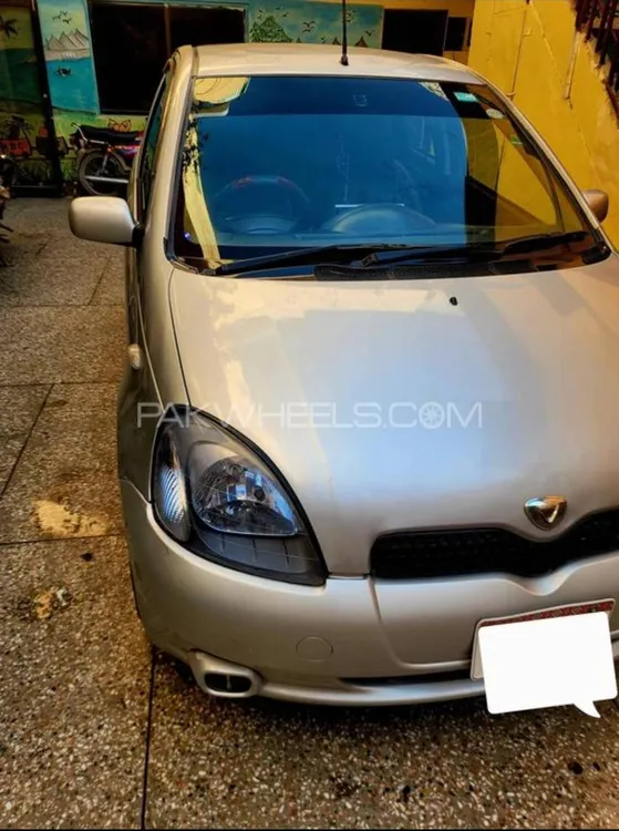 Toyota Vitz 2001 for Sale in Quetta Image-1