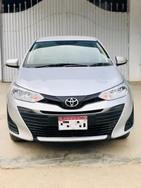Toyota Yaris Sedan GLI MT 1.3 2023