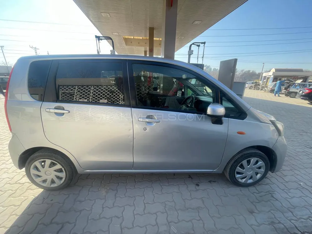 Daihatsu Move 2017 for Sale in Islamabad Image-1