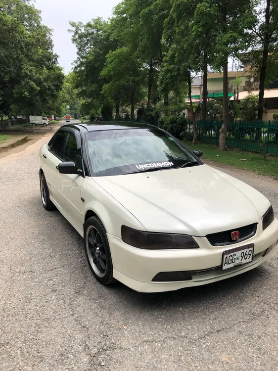 Honda Accord 2002 for Sale in Lahore Image-1