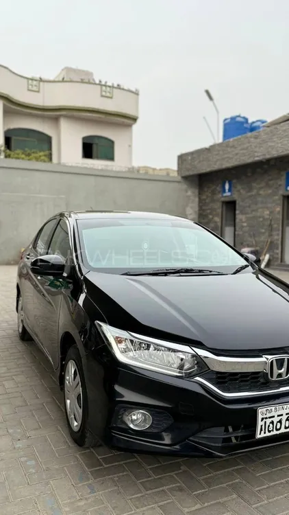 Honda City 2021 for Sale in Faisalabad Image-1