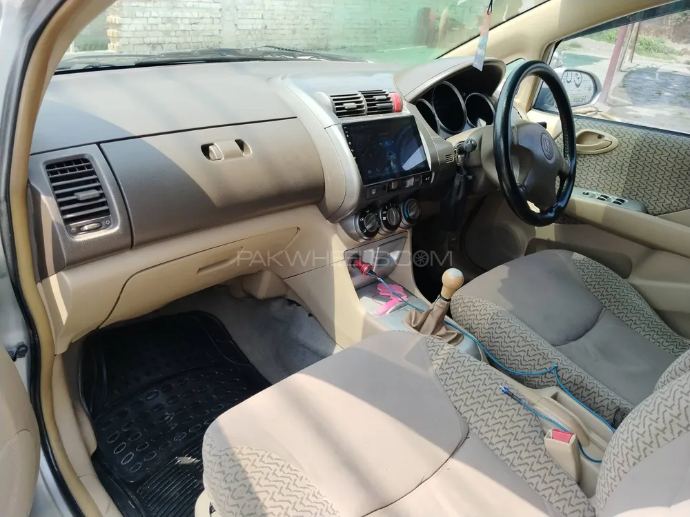 Honda City 2005 for Sale in Peshawar Image-1