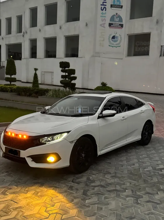 Honda Civic 2018 for Sale in Rawalpindi Image-1