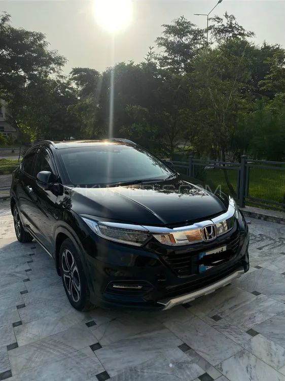 Honda Vezel 2016 for Sale in Rawalpindi Image-1